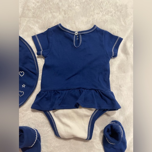 L.A Dodgers Baby Girl Onesie Bib & Booties - Picture 8 of 9